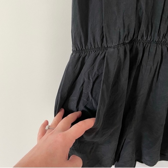 Aritzia Babaton Corbett Romper size M 🖤 - Picture 5 of 7
